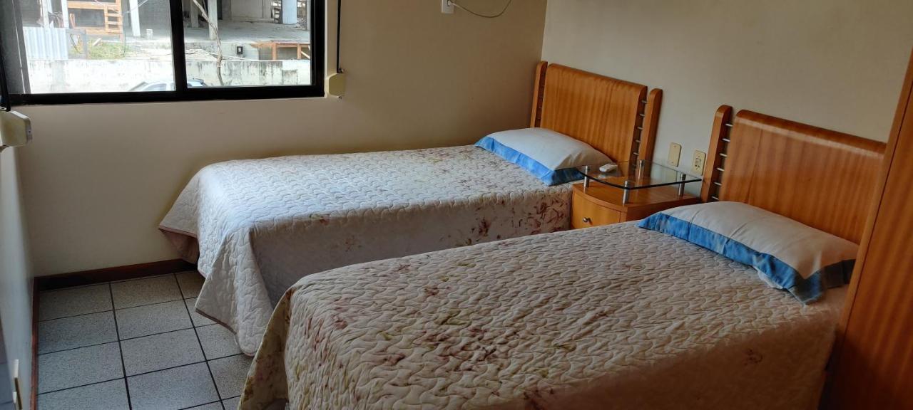 Apto Cond. Porto Ventura 3 Quartos ฟลอเรียนอโปลิส ภายนอก รูปภาพ