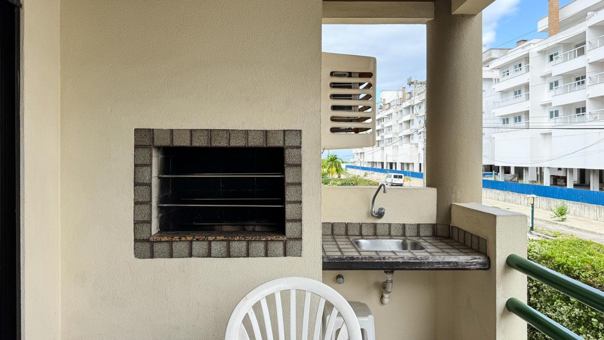 Apto Cond. Porto Ventura 3 Quartos ฟลอเรียนอโปลิส ภายนอก รูปภาพ