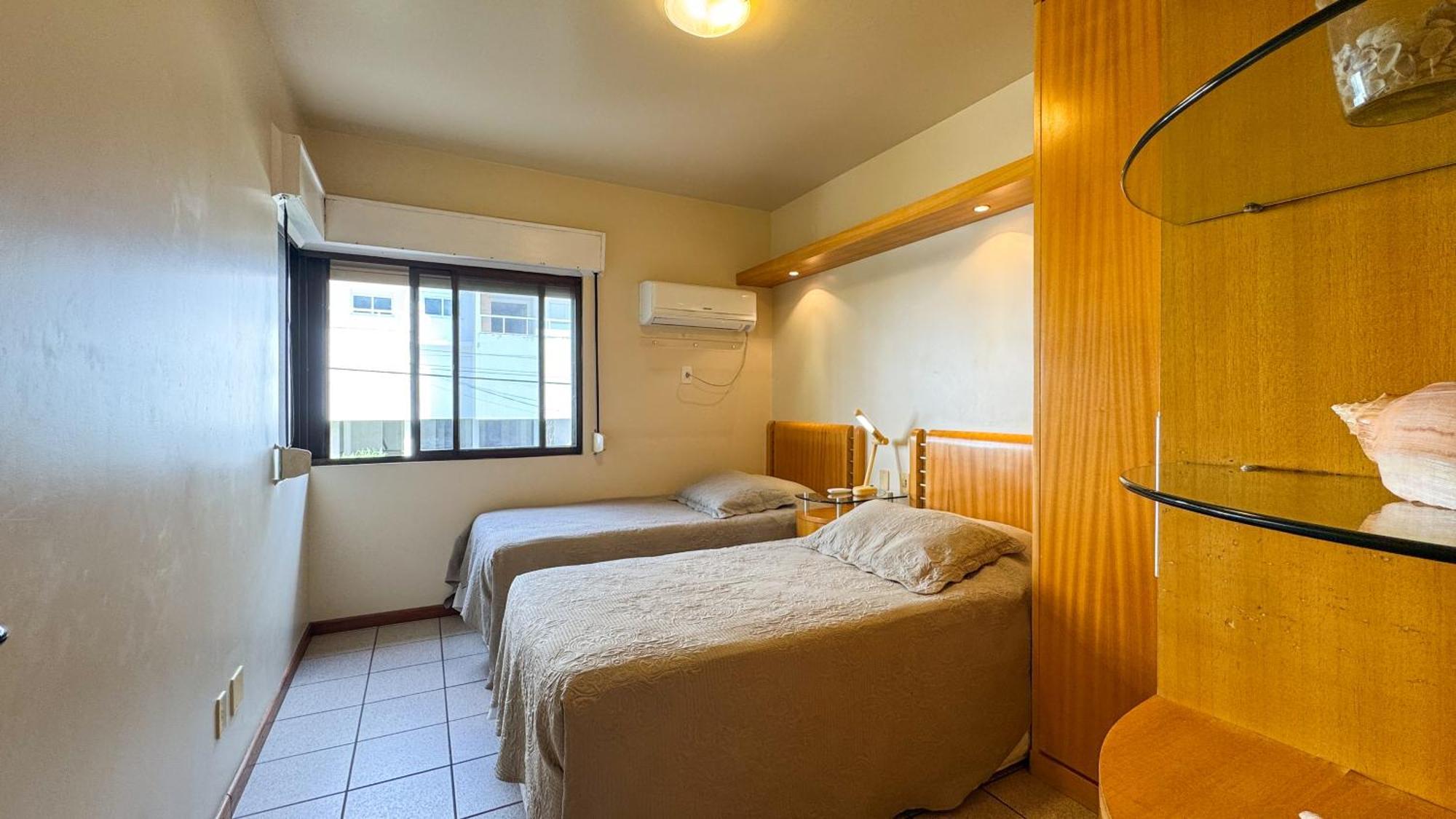 Apto Cond. Porto Ventura 3 Quartos ฟลอเรียนอโปลิส ภายนอก รูปภาพ