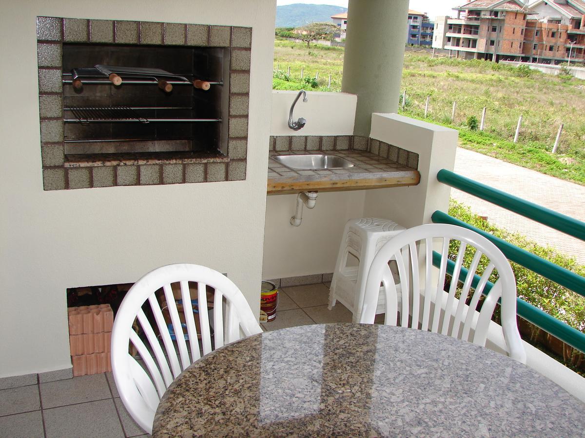 Apto Cond. Porto Ventura 3 Quartos ฟลอเรียนอโปลิส ภายนอก รูปภาพ