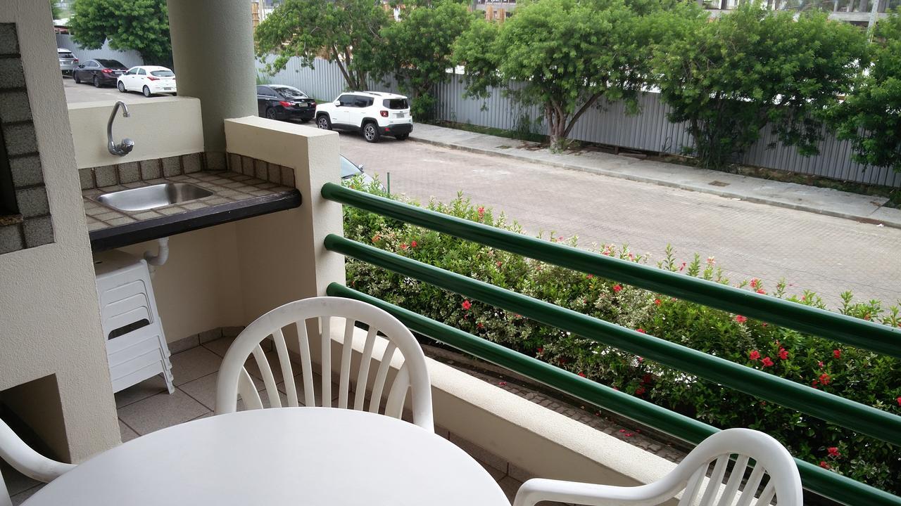 Apto Cond. Porto Ventura 3 Quartos ฟลอเรียนอโปลิส ภายนอก รูปภาพ