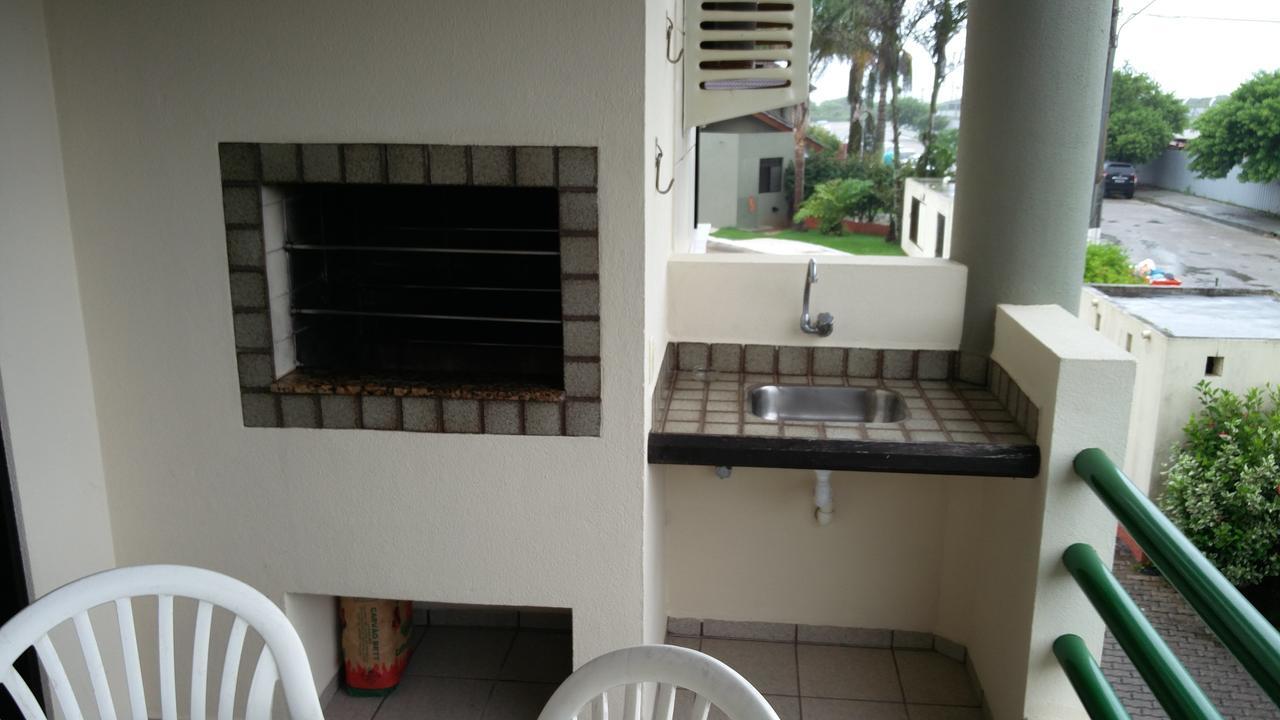 Apto Cond. Porto Ventura 3 Quartos ฟลอเรียนอโปลิส ภายนอก รูปภาพ